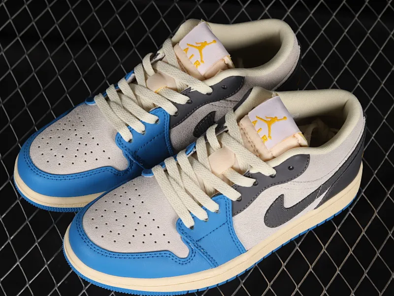 All categories Air Jordan Jordan series basketball shoes Air Jordan 1 Low Z version Air Jordan 1 Low "UNC Grey" AJ1 Joe 1 cement North Carolina blue low-top basketball shoes DZ5376-469